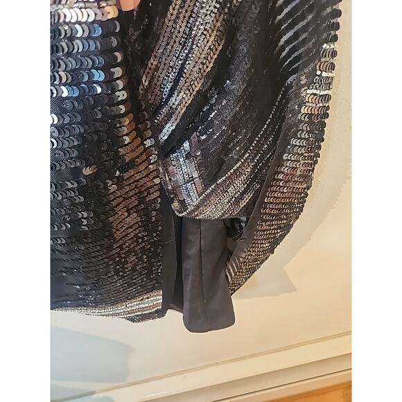 Aidan Mattox Women's Cocktail Dress Size 6 Black Silver Sequined Mini Sheath - Picture 5 of 7